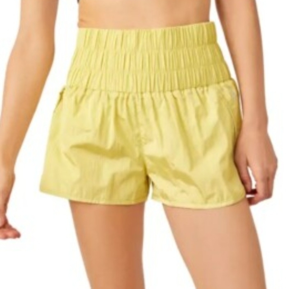 Free People NWT Golden Yellow Women's High-Waisted Shorts Waist 32 Inseam 2